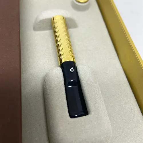 Porttigaret Denicotea - SLIMLINE Gold (68 mm)